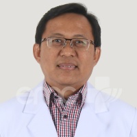 Dr. Sumaryono, Sp.PD-KR