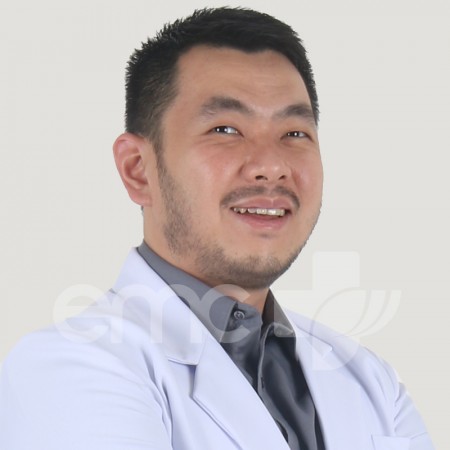 dr. Johan Winata, Sp.JP (K) FIHA