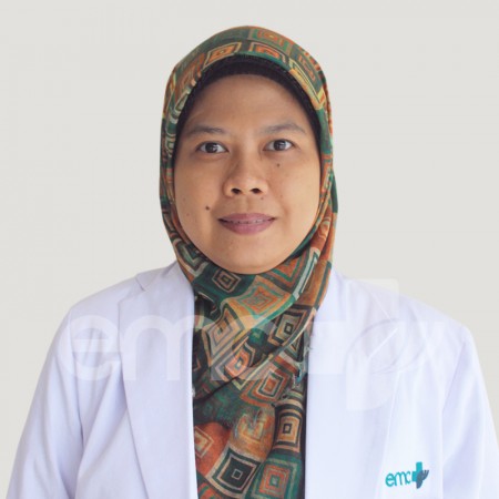 dr. Nur Indah Lestari, Sp.KFR