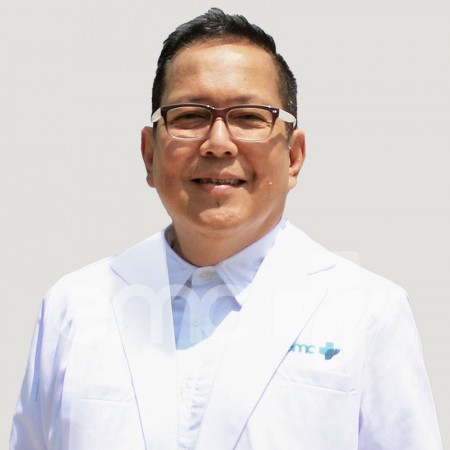 dr. Roi P. Sibarani, SpPD-KEMD, FES
