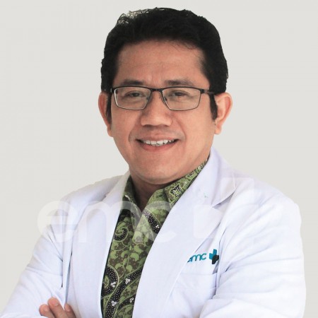 dr. Marthino Robinson, Sp.PD-KHOM