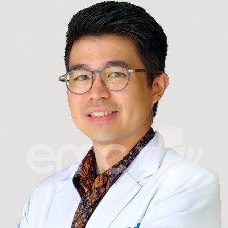 dr. Levandi Mulja, Sp.M