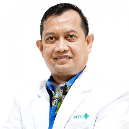 dr. Farid Amansyah, Sp.PD, FINASIM