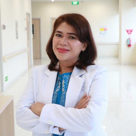 drg. Mona Friska Sitohang