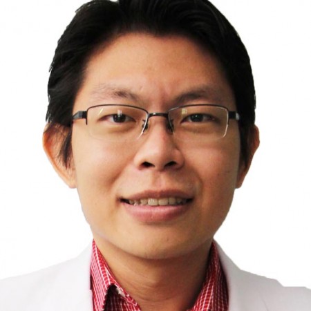 dr. Rene Rizaldi Pradnasurya, Sp.KFR