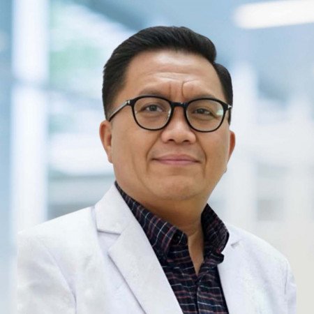 dr. Martua Rizal, Sp.N, M. Kes, FINA, FISQua