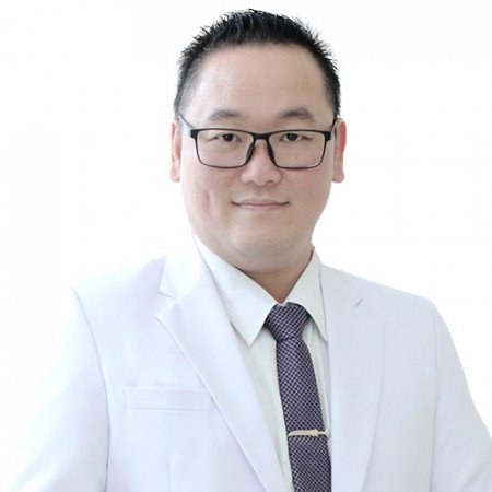 dr. Budi Gunawan, Sp.BTKV