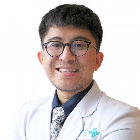 dr. Avizena Muhammad Zamzam, Sp. M