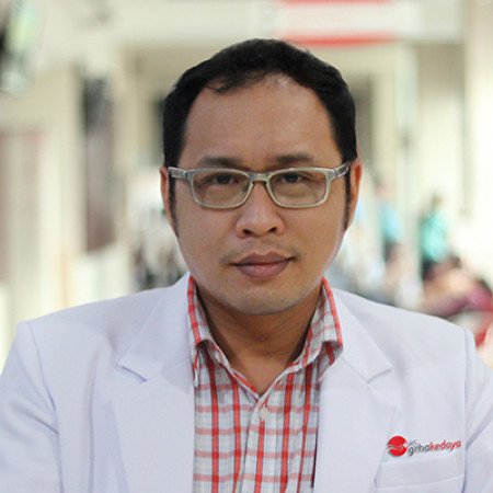 dr. Arif Winata, Sp.B (K) Onk